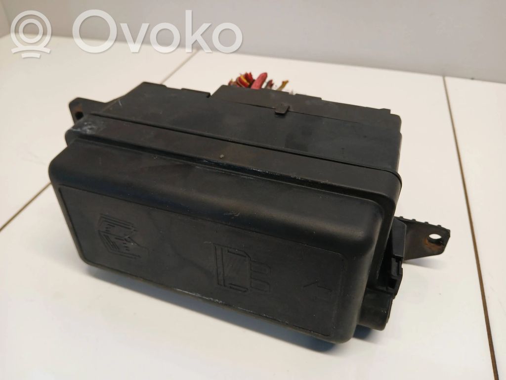 Mini One - Cooper R50 - 53 Fuse box set 