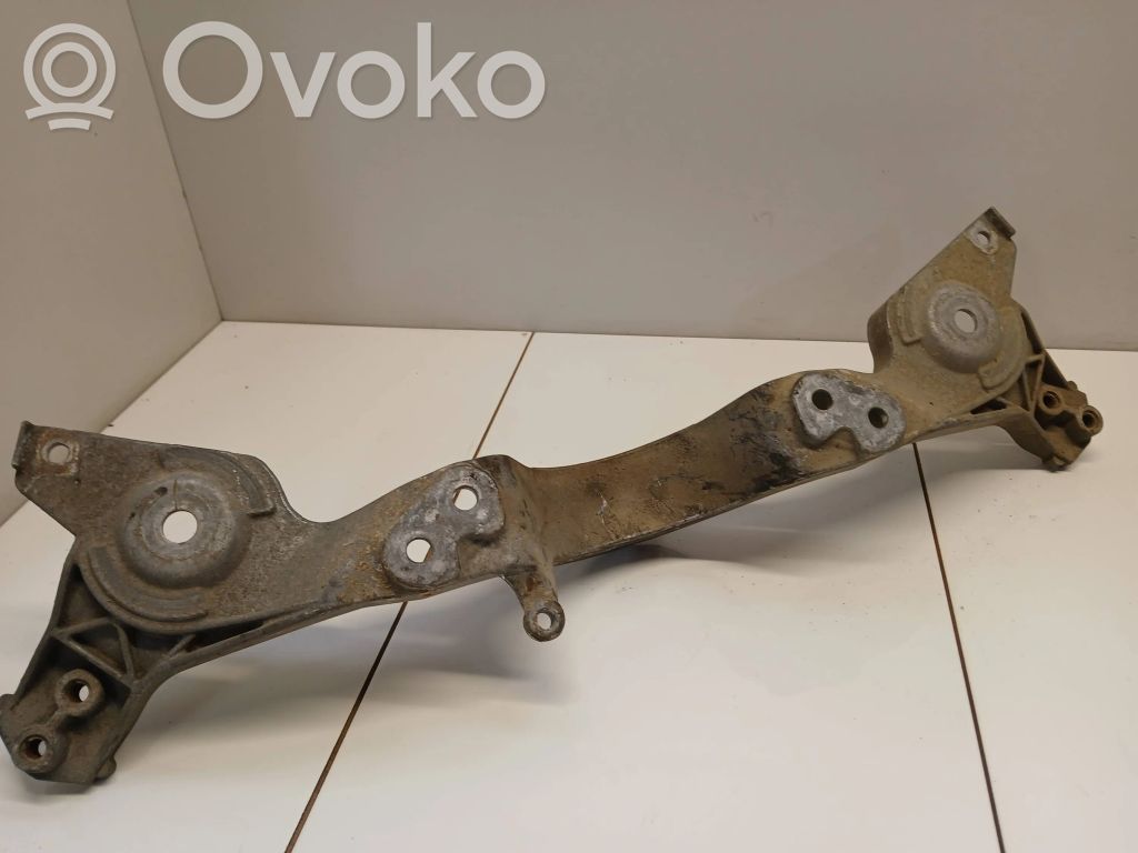 BMW X3 E83 Gearbox mounting bracket 