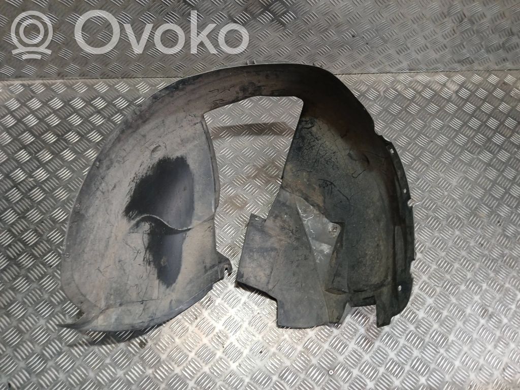 Volvo V70 Apakšspārns 