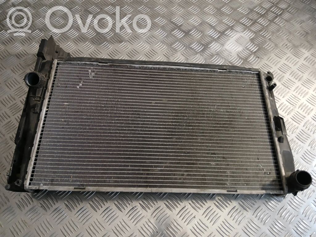 BMW 1 E81 E87 Coolant radiator 