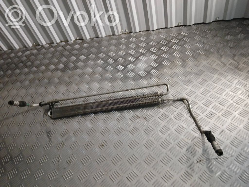 BMW 5 E60 E61 Stūres pastiprinātāja radiators 