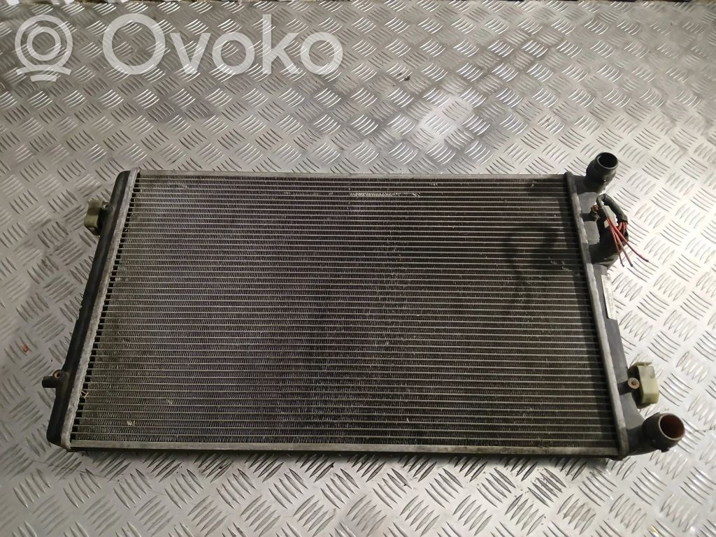 Audi TT Mk1 Chłodnica 
