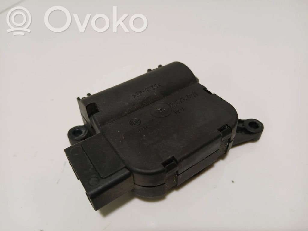 Audi A4 S4 B7 8E 8H Motorino attuatore aria 