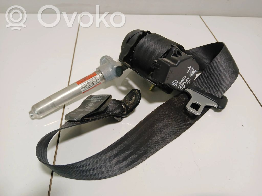 Volvo V50 Cinturón trasero 