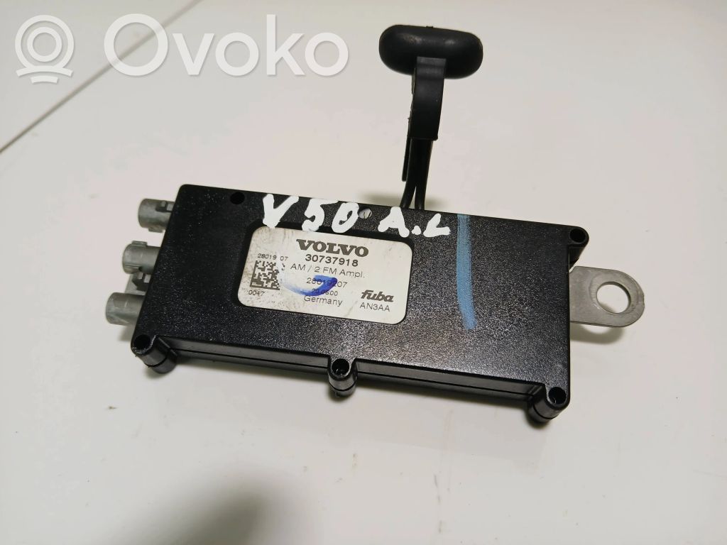 Volvo V50 Pystyantennivahvistin 