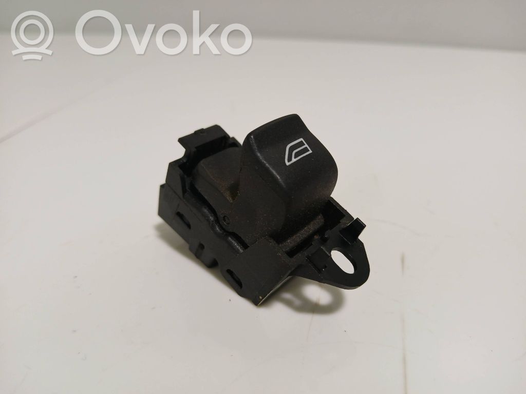 Land Rover Freelander 2 - LR2 Electric window control switch 