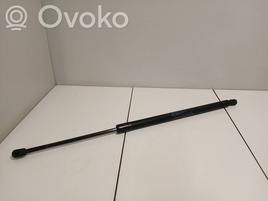 Honda CR-V Tailgate/trunk strut/damper 