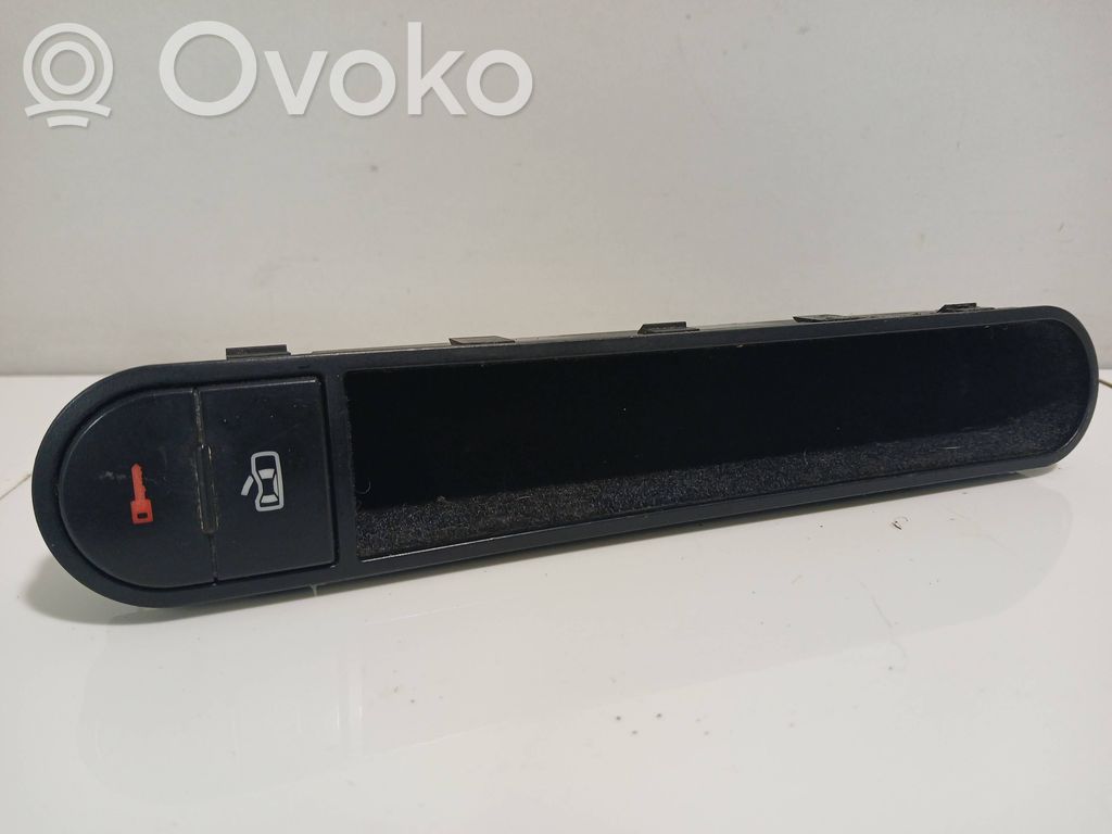 Audi TT Mk1 Central locking switch button 