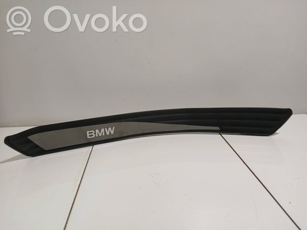 BMW 5 E60 E61 Garniture de marche-pieds arrière 