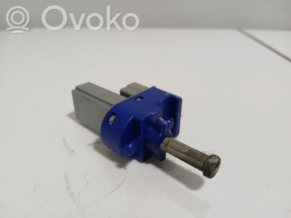 Mazda 6 Clutch pedal sensor 