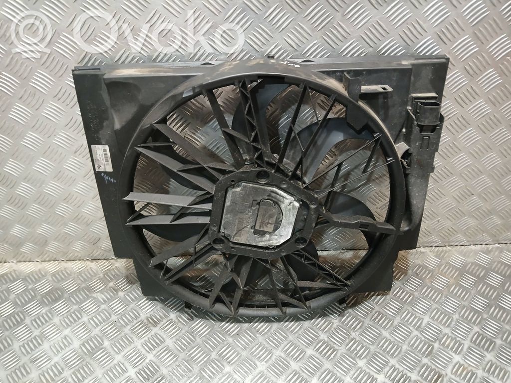 BMW 5 E60 E61 Elektrisks radiatoru ventilators 