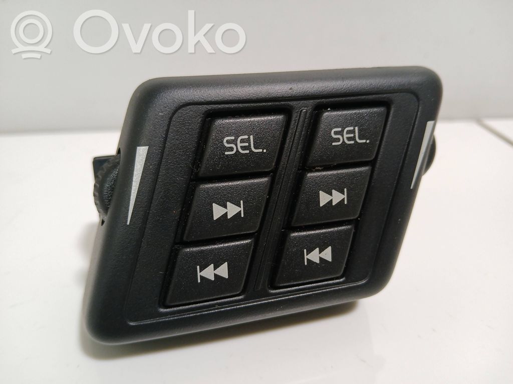 Volvo XC90 Sound control switch 