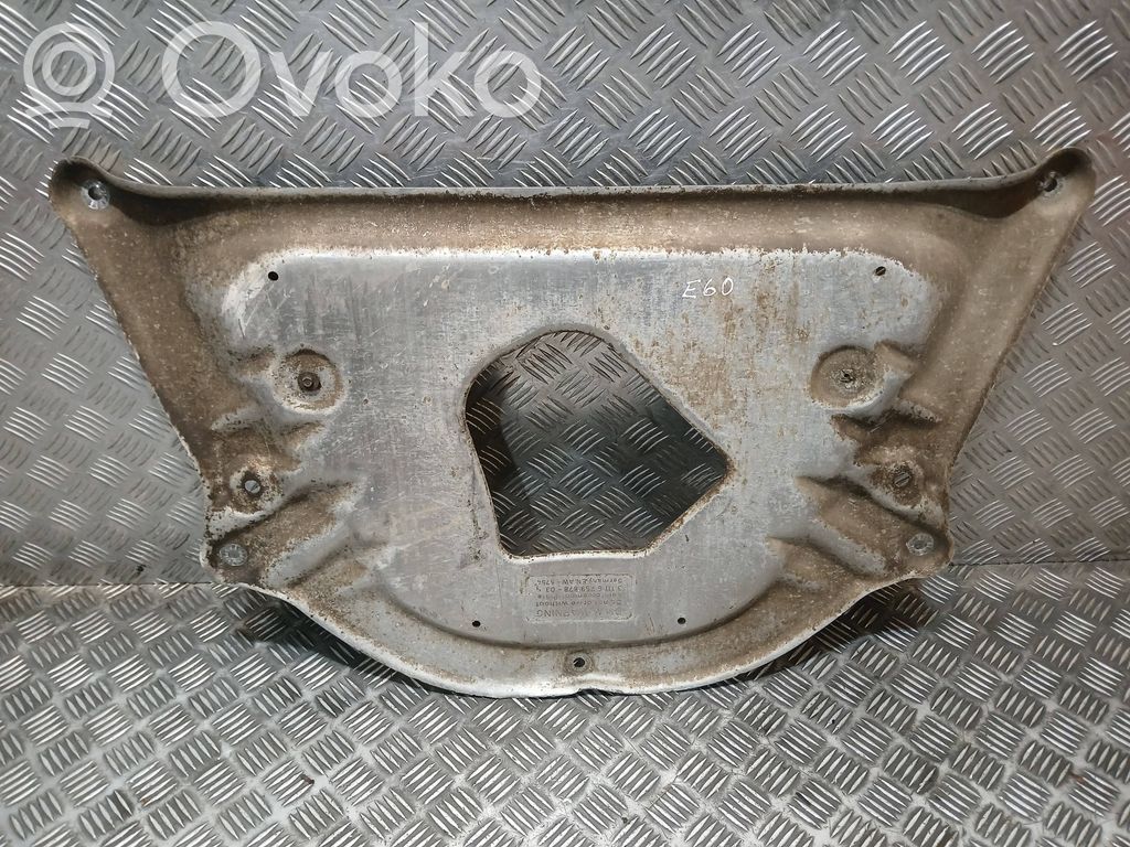 BMW 5 E60 E61 Engine splash shield/under tray 