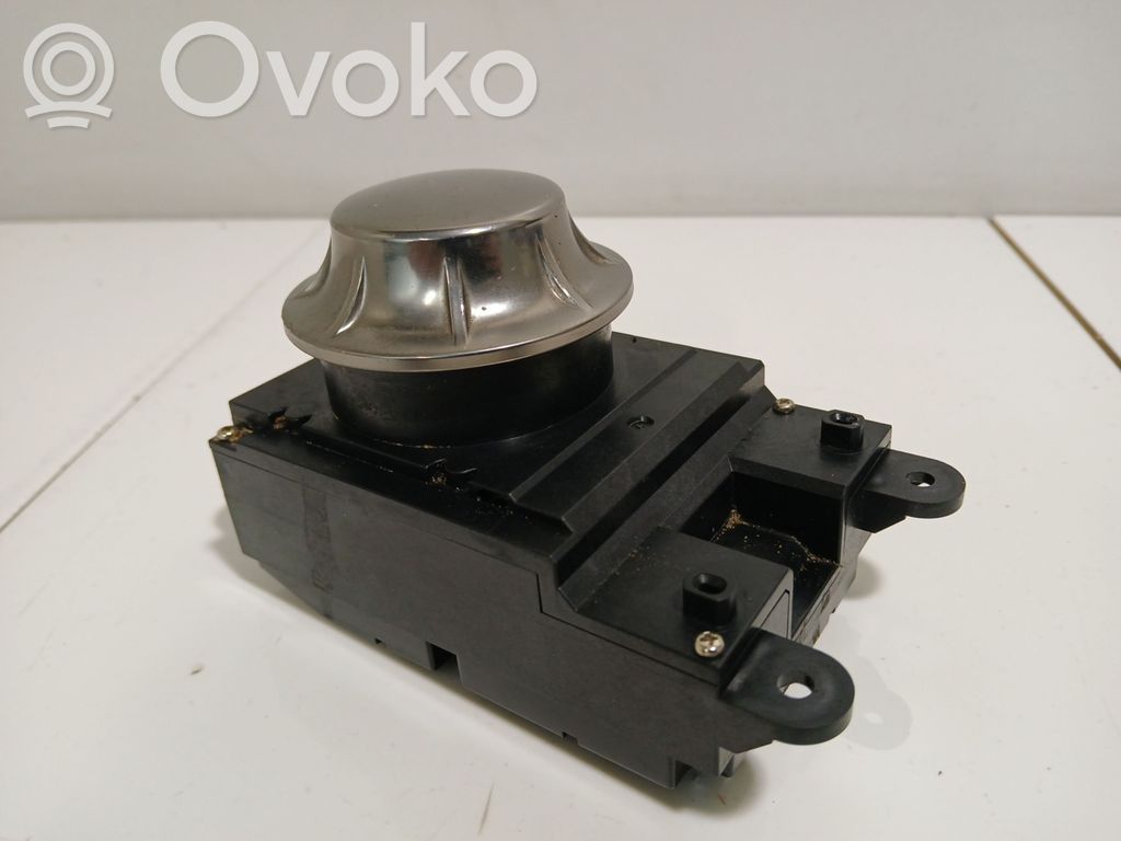 Multifunctional control switch/knob   6941801,0447RA101