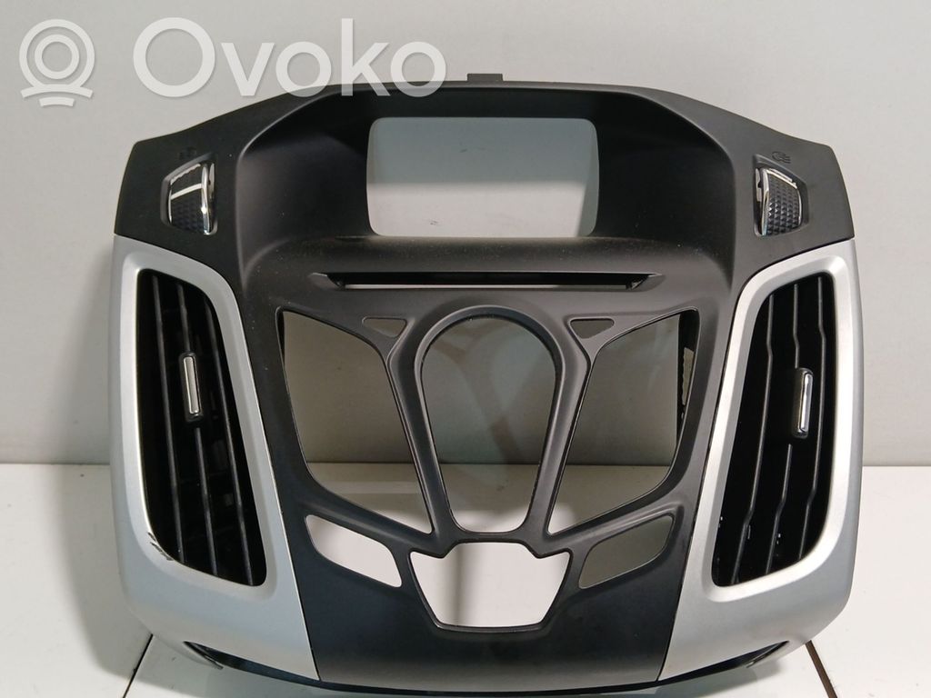 Ford Focus Dash center air vent grill 