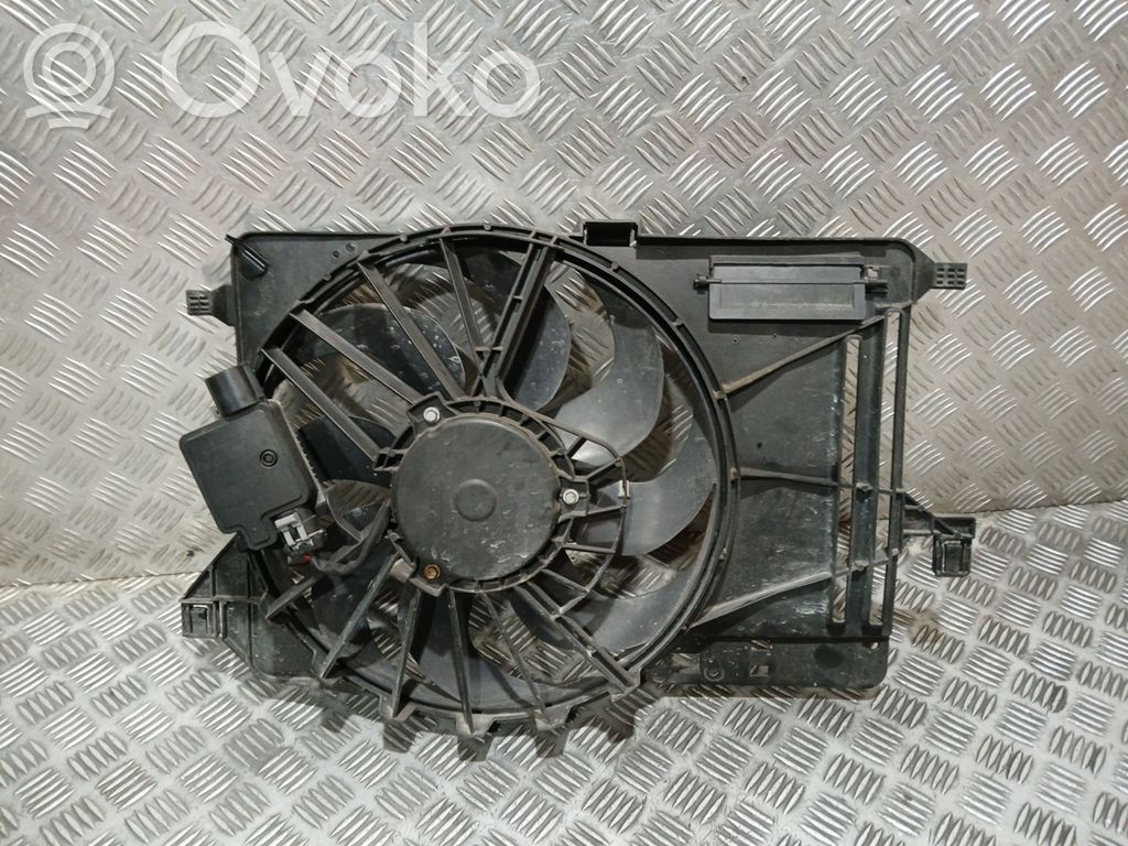 Ford Focus Elektrisks radiatoru ventilators 