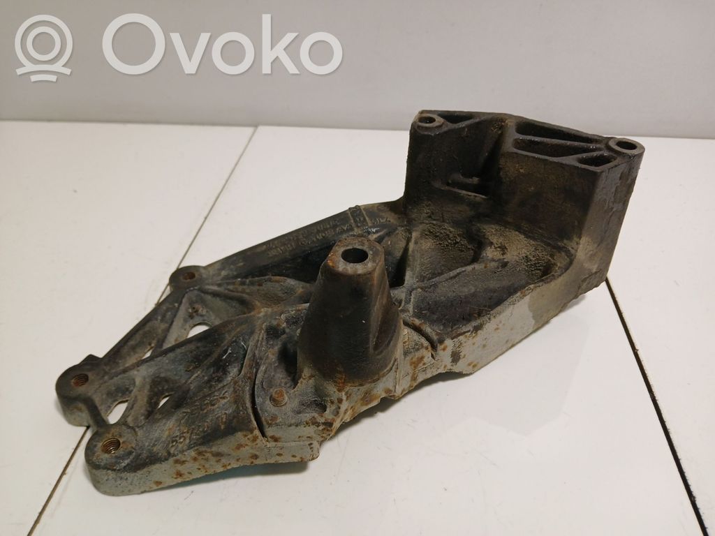 Volkswagen Sharan Engine mounting bracket 