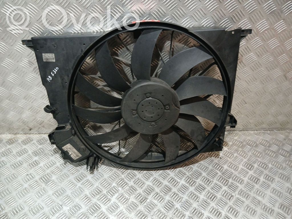 Osłona wentylatora chłodnicy   A2115000993,885003293,EC128Y27
