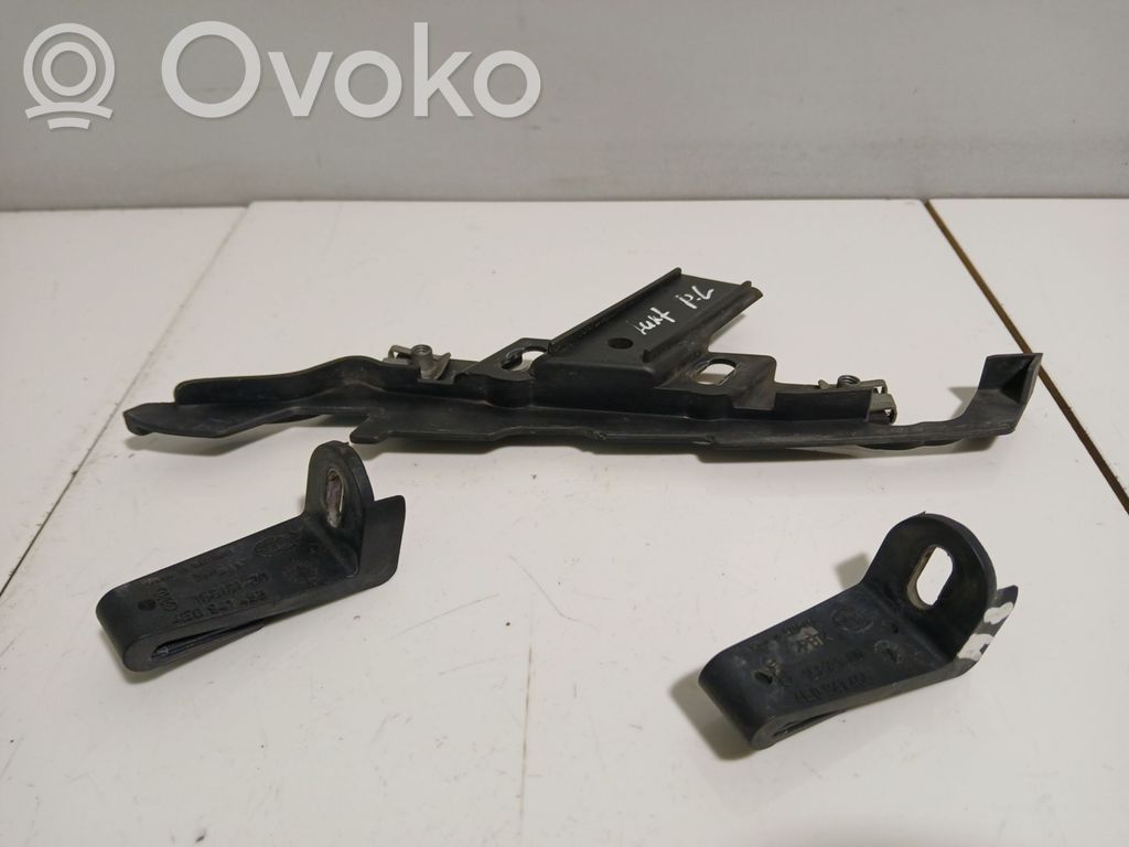 Audi A8 S8 D3 4E Headlight/headlamp mounting bracket 