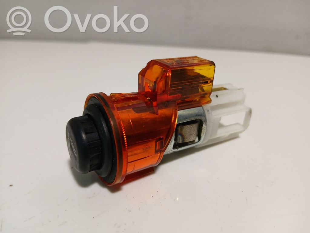 12 V Socket (rear)   4B0919305A