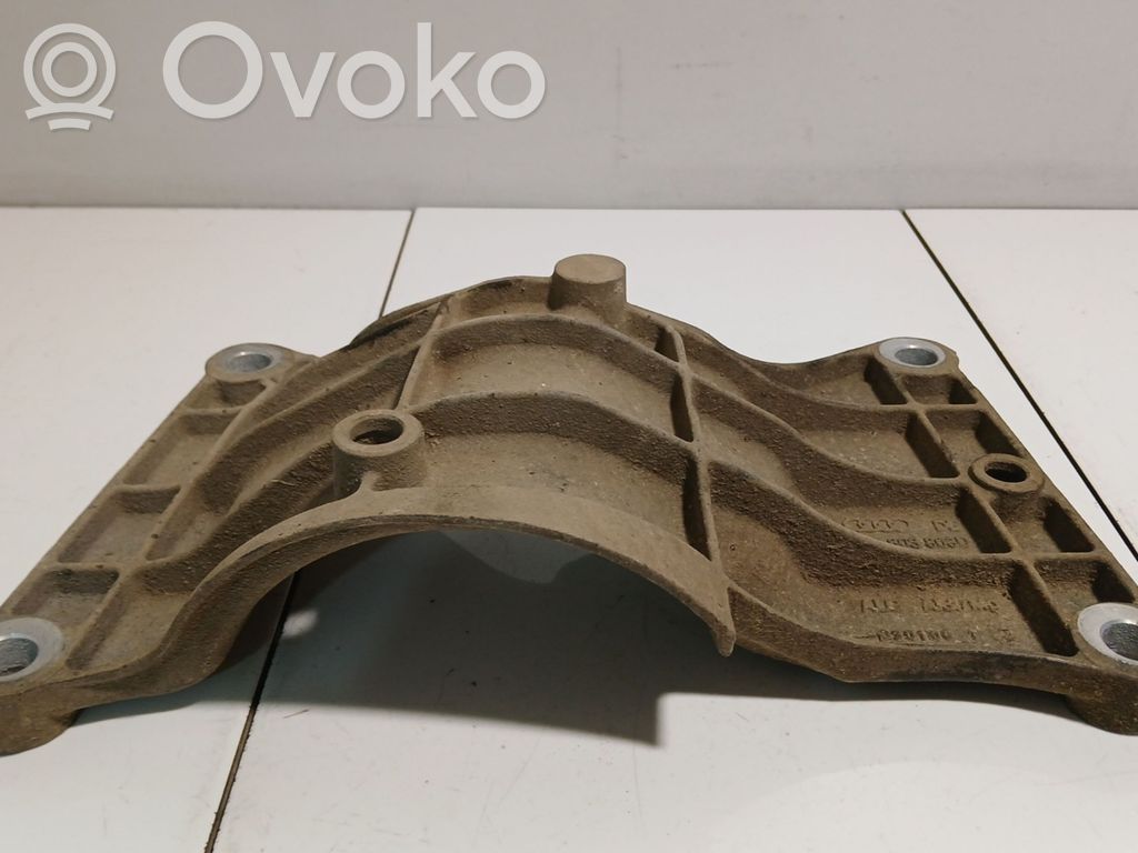 Audi A8 S8 D3 4E Gearbox mounting bracket 