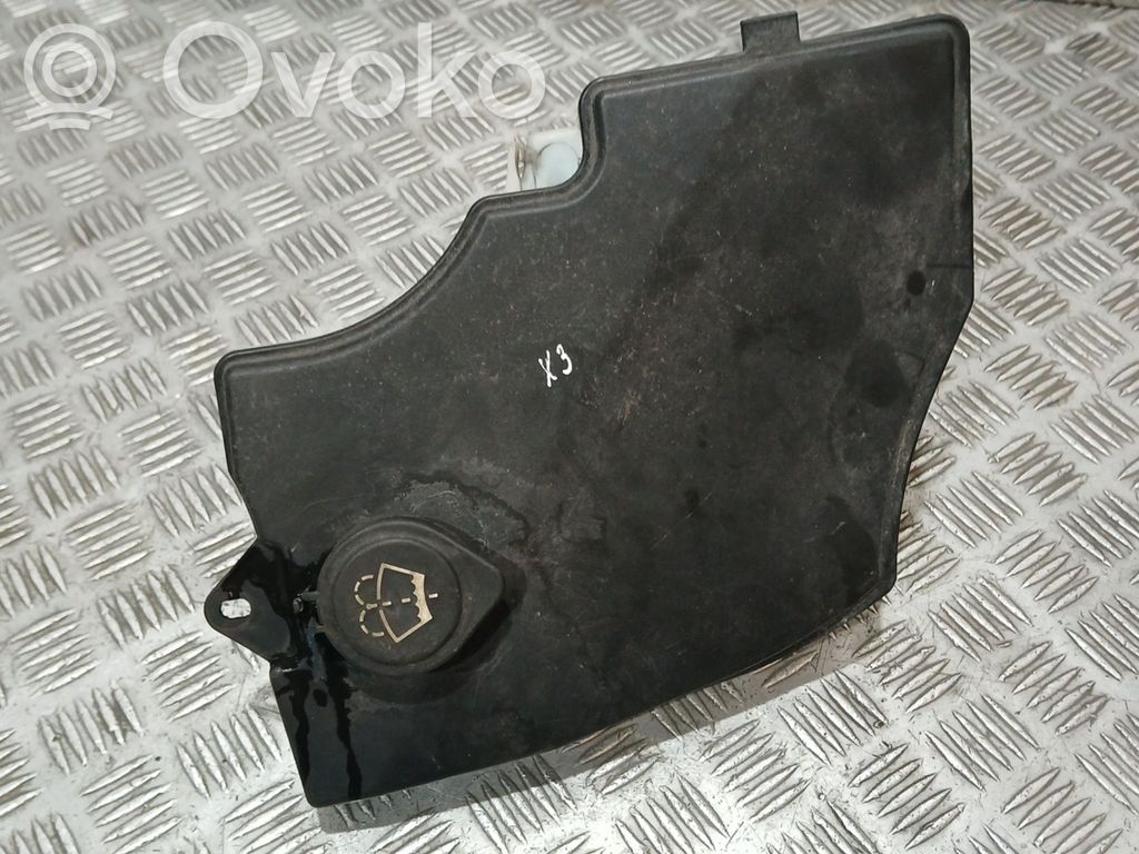 BMW X3 E83 Langų skysčio bakelis 
