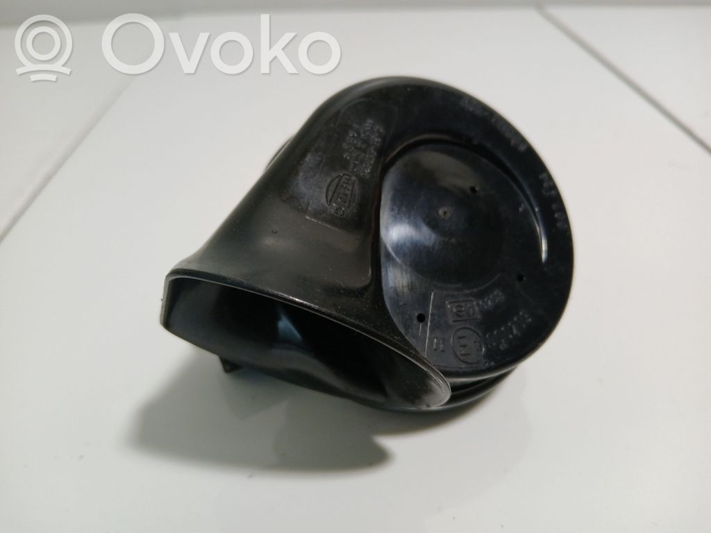 Volkswagen Touareg I Horn signal 