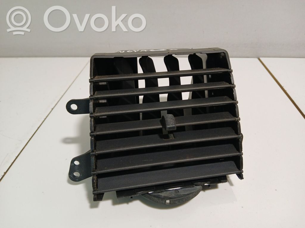 Boczna kratka nawiewu deski rozdzielczej   70787XDV,111607,70787A02