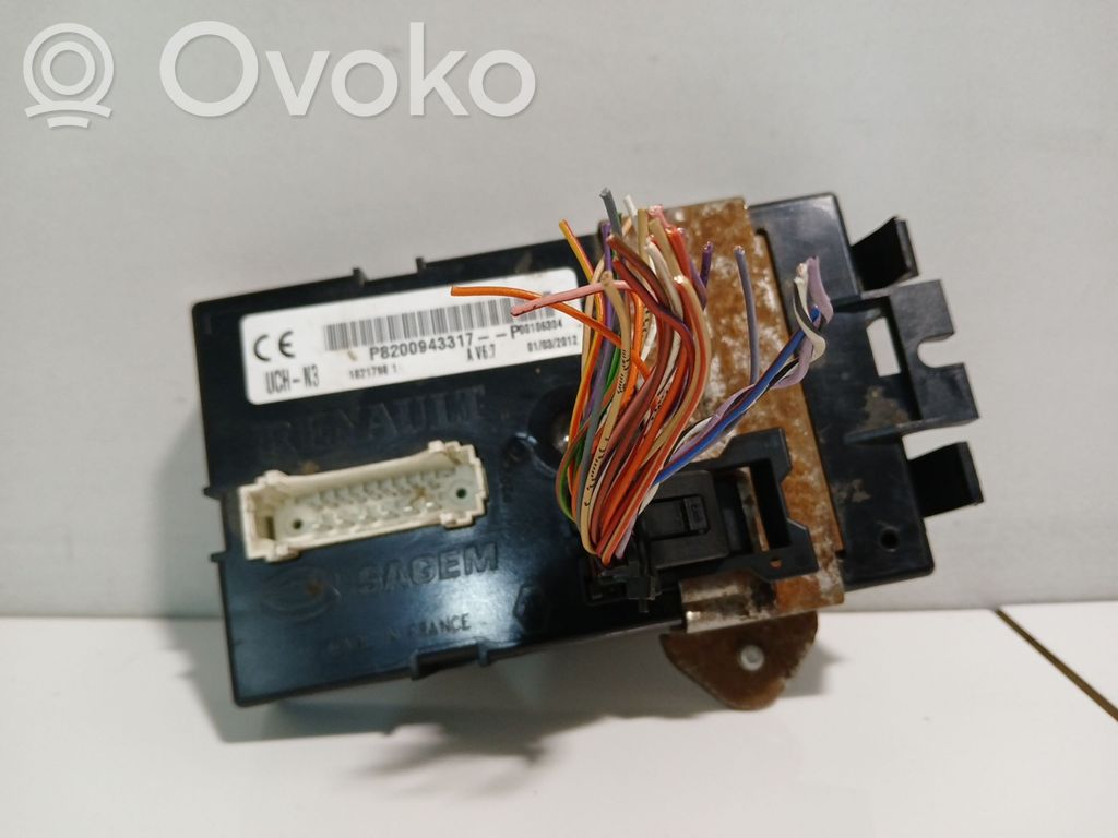 Opel Vivaro Comfort/convenience module 