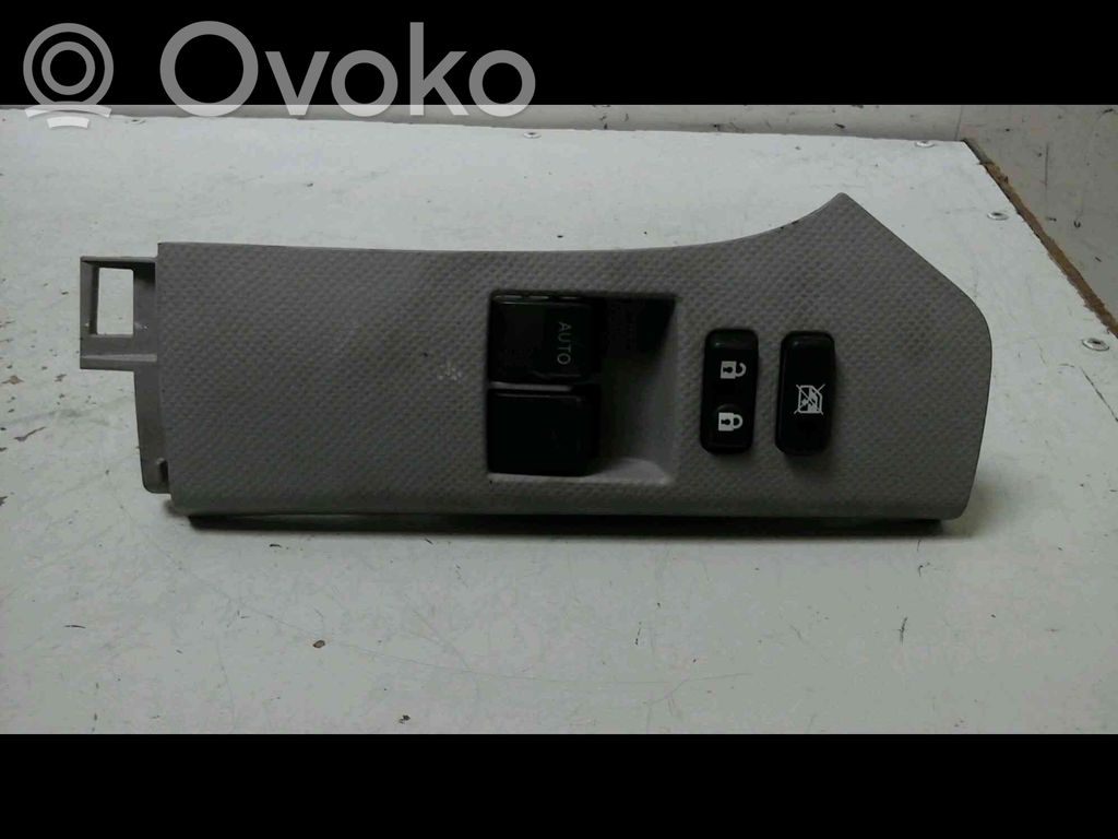 Toyota Yaris Interruptor del elevalunas eléctrico 
