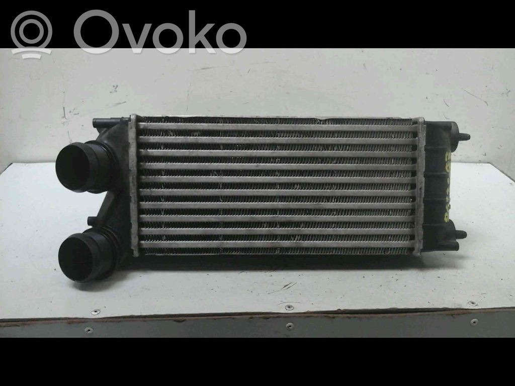 Peugeot Partner Chłodnica powietrza doładowującego / Intercooler 