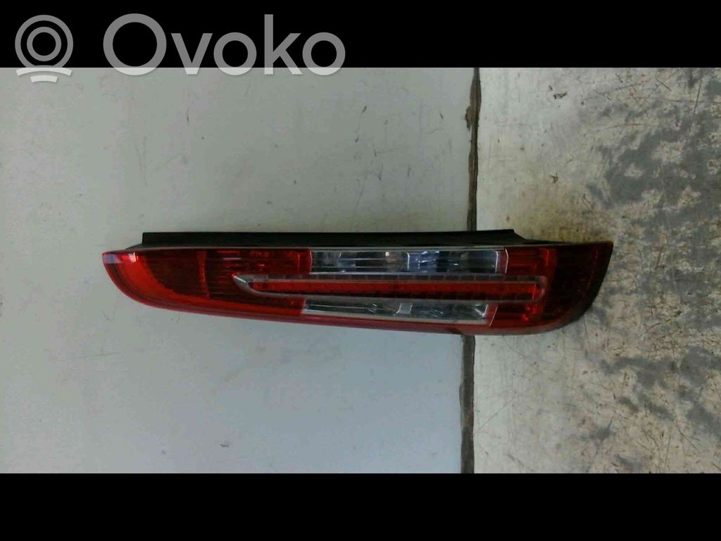Rear/tail lights   1543052,20221400,3738966,VDMS7