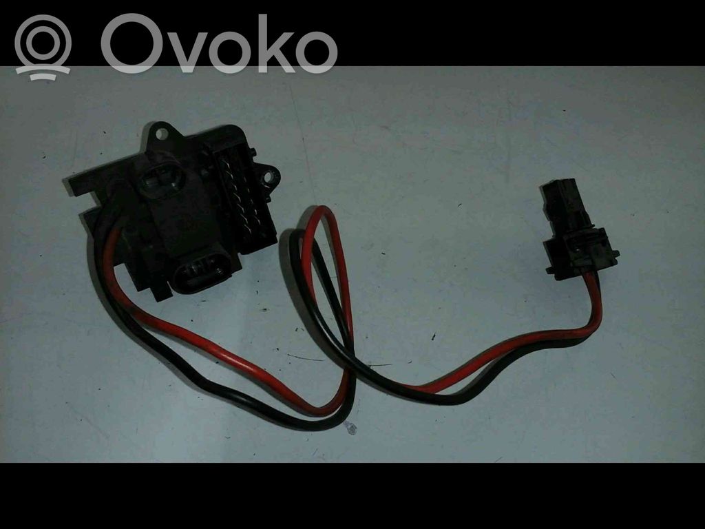 Opel Vivaro Heater blower motor/fan resistor 