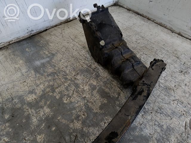 Traverse inférieur support de radiateur   20242580,3811371,VDMS7
