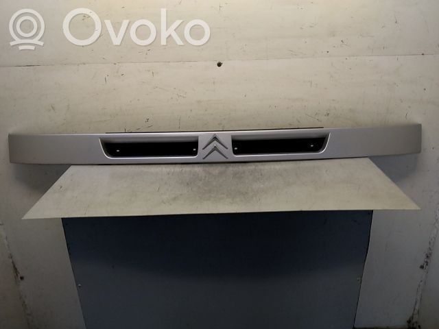 Citroen Jumper Front bumper upper radiator grill 