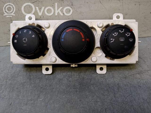 Renault Master III Climate control unit 
