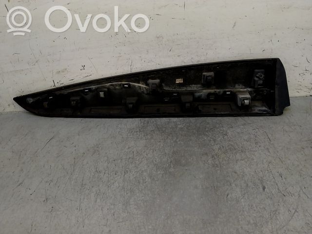 Renault 4 Takaoven lista (muoto) 