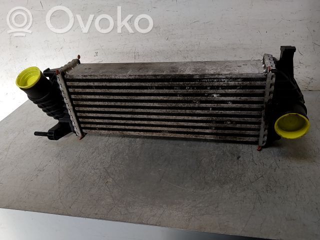 Радиатор интеркулера   8200427469,20251076,7257358,VDMS7