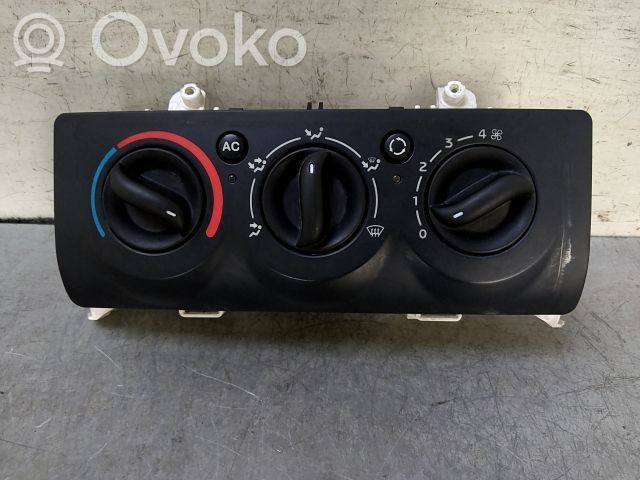 Renault Clio I Climate control unit 