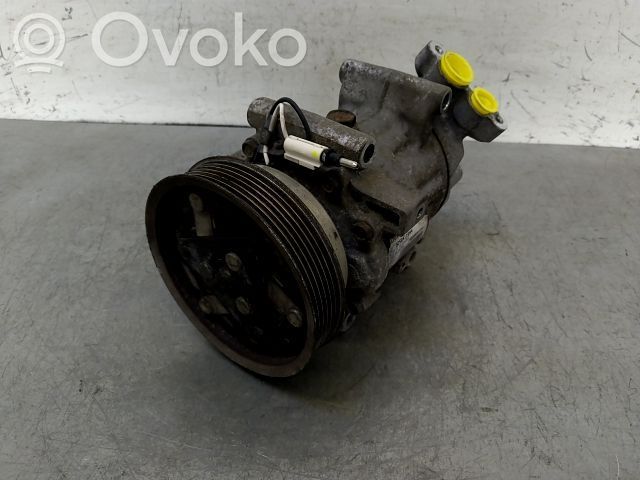 Renault Clio I Air conditioning (A/C) compressor (pump) 