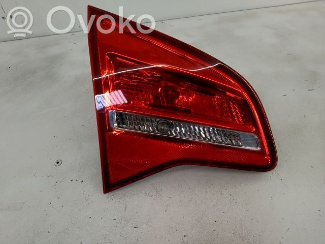 Opel Meriva A Lampy tylnej klapy bagażnika 