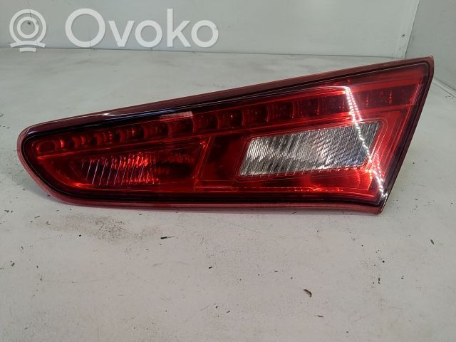 Alfa Romeo Giulietta Lampy tylnej klapy bagażnika 