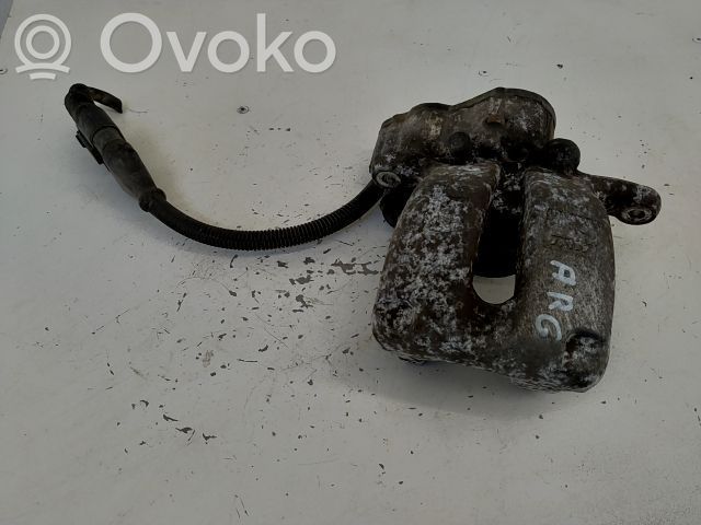 Audi 200 Задний суппорт 