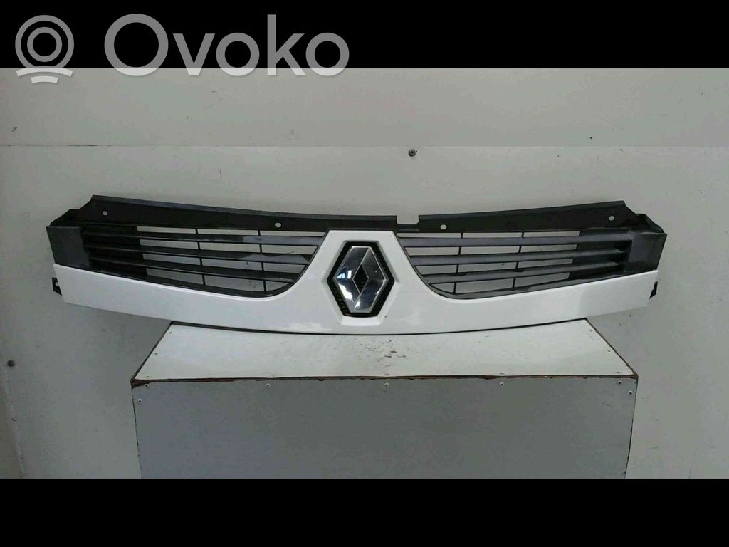 Renault Master II Griglia superiore del radiatore paraurti anteriore 