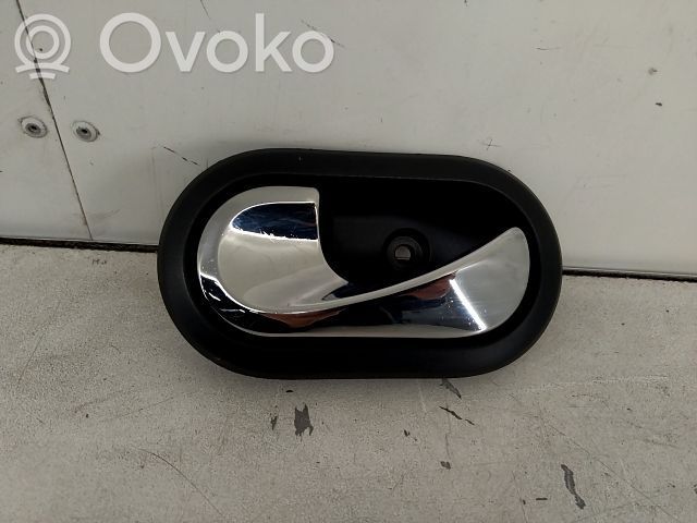 Dacia Lodgy Manecilla interna puerta delantera 