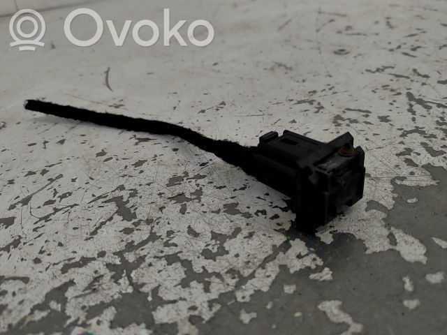 Siłownik zamka tylnej klapy bagażnika   00006554ZZ,20253254,26874607,VDMS7