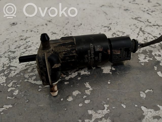 Opel Astra J Pompa spryskiwacza szyby przedniej / czołowej 
