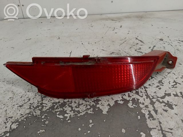 Ford C-MAX I Reflector de faros/luces traseros 