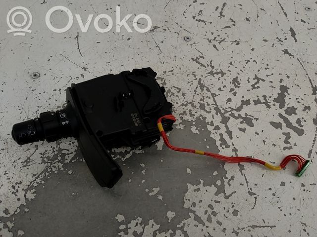 Manetka / Przełącznik kierunkowskazów   255405605R,20253233,22354167,VDMS7
