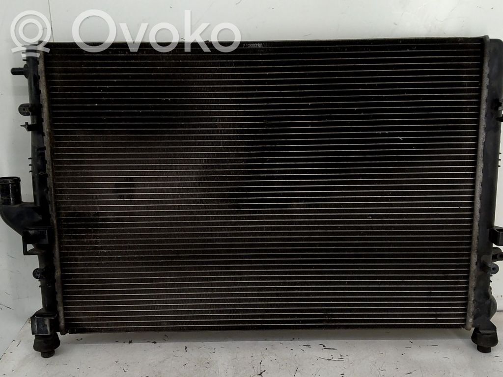 Dacia Logan I Radiateur de refroidissement 